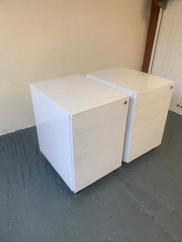 Under-desk Pedestals - 3 Drawers - Image 3