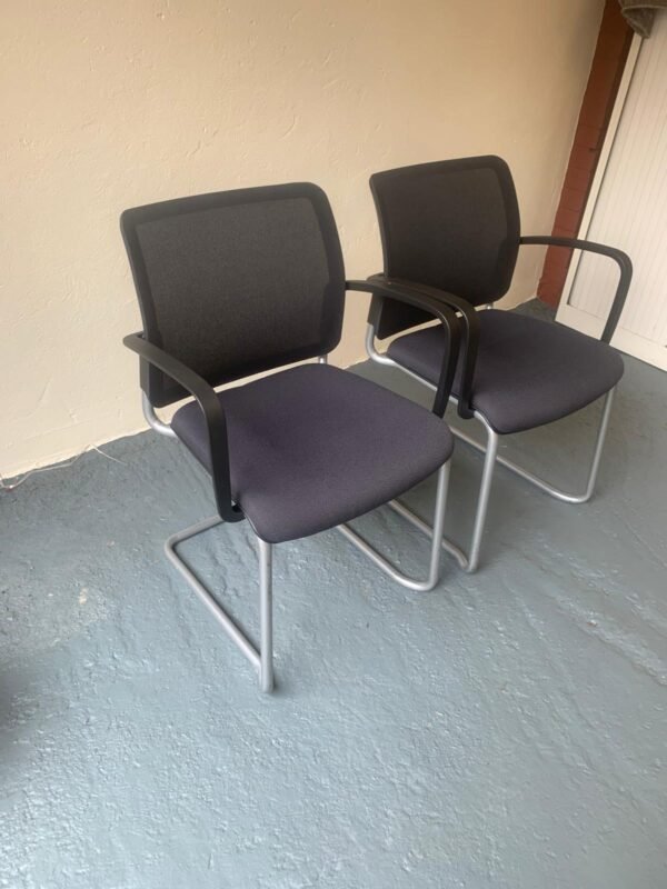 High-Quality Stackable Reception - Image 4