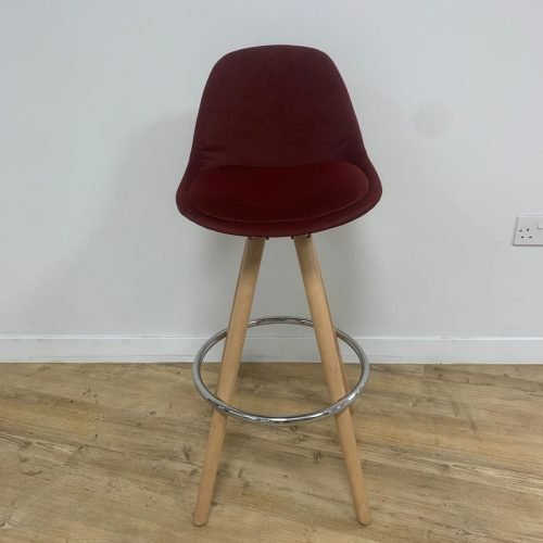 High Bar stool | High chair | Maroon velvet seat