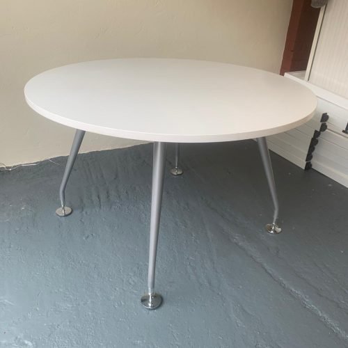 Round Meeting Table | Dining Table